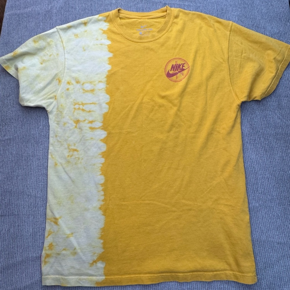 Nike Two-Tone Yellow Men's T-Shirt